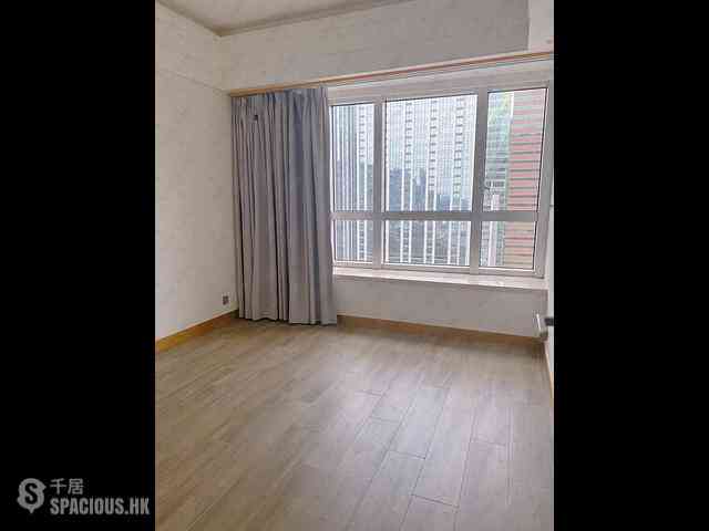 Wong Chuk Hang - Marinella Block 2 04