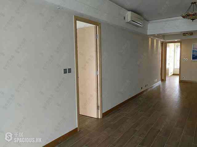 Wong Chuk Hang - Marinella Block 2 23