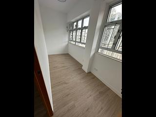 Shek Tong Tsui - Hau Fook Building 05