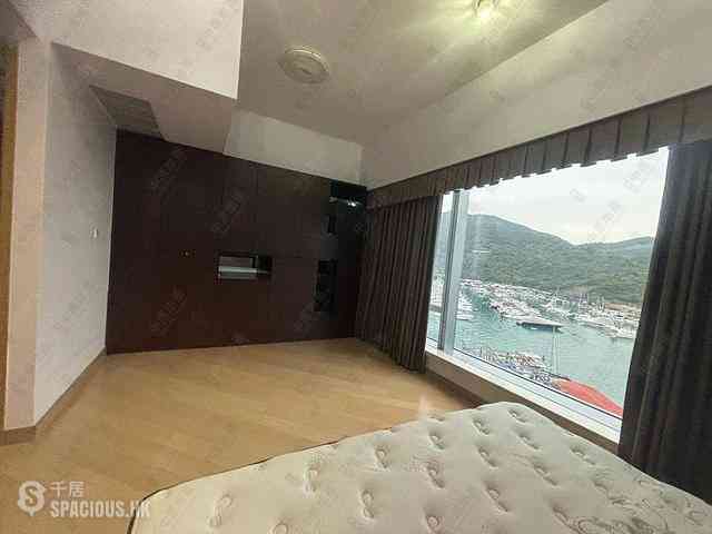 Ap Lei Chau - Larvotto Block 2 17