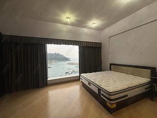 Ap Lei Chau - Larvotto Block 2 18