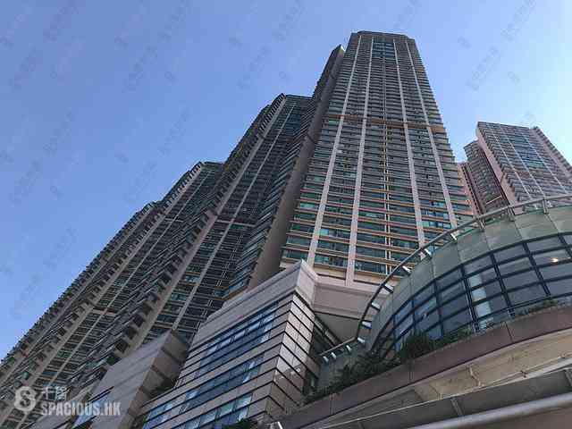 Siu Sai Wan - Island Resort Block 5 02