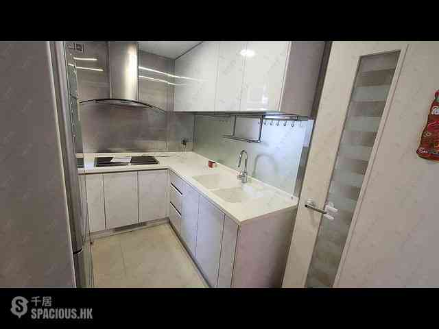 Siu Sai Wan - Island Resort Block 5 17