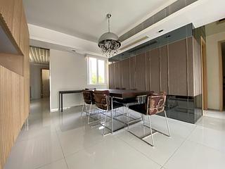 Tai Hang - Swiss Towers Block 4 (Block GH) 02