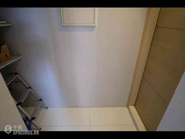 Tai Hang - Swiss Towers Block 4 (Block GH) 05