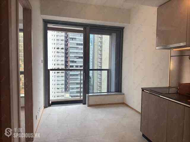 Sai Ying Pun - 9 Eastern Street 06