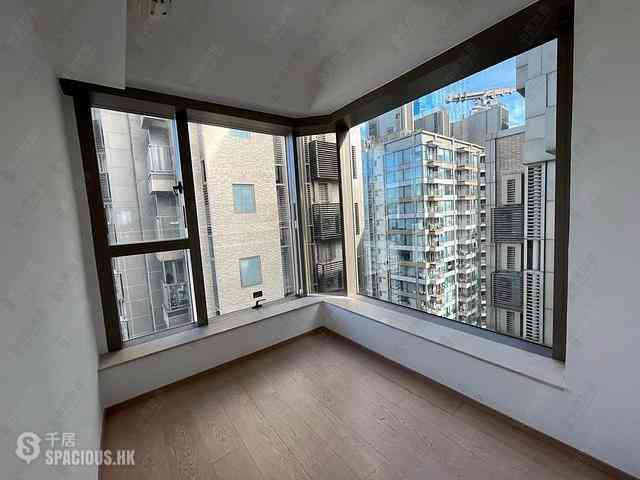 Fortress Hill - Harbour Glory Block 8 05
