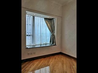 Fortress Hill - Le Sommet Block 1 07