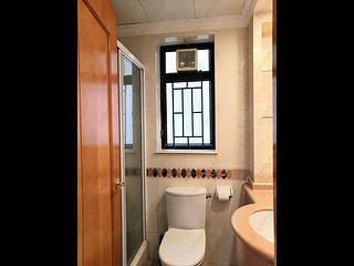 Fortress Hill - Le Sommet Block 1 09