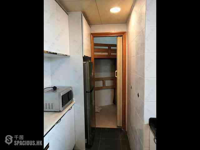 Fortress Hill - Le Sommet Block 1 10