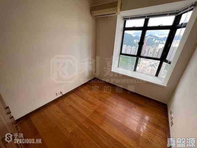 Tai Hang - Flora Garden Block 1 06