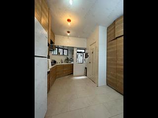 Mid Levels West - Skyline Mansion Block 2 02
