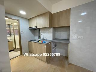 Sai Ying Pun - The Standard Chartered Bank Building 09