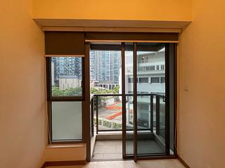 Tseung Kwan O - The Papillons Block 6 02
