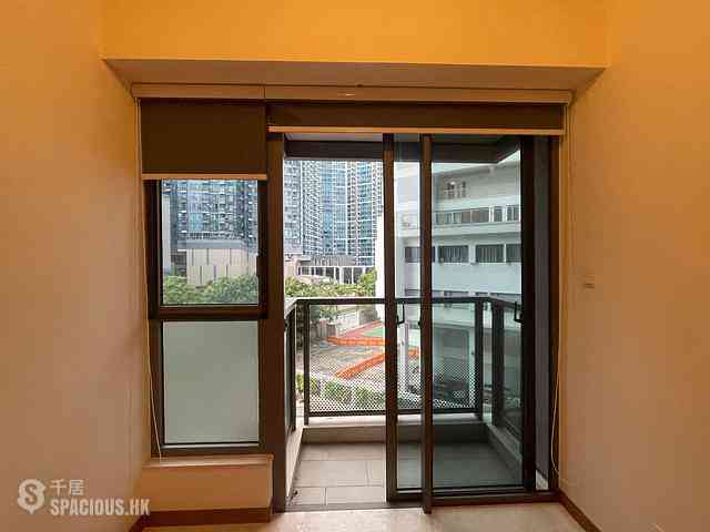 Tseung Kwan O - The Papillons Block 6 02