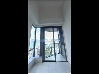 Quarry Bay - The Holborn 02