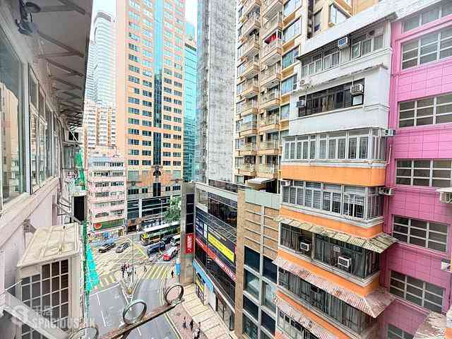 Wan Chai - Hung Yip Building 02