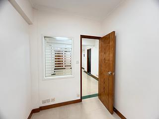 Wan Chai - Hung Yip Building 04
