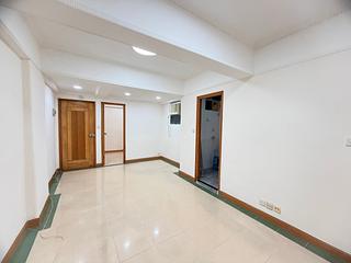 Wan Chai - Hung Yip Building 05