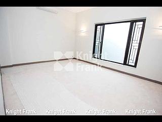 The Peak - 22A-22B, Mount Austin Road 03