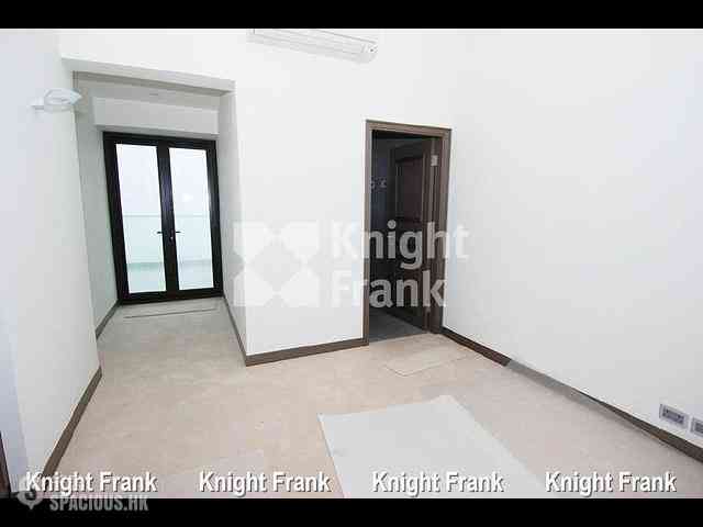 The Peak - 22A-22B, Mount Austin Road 04