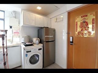 Wan Chai - Causeway Centre Block C 02