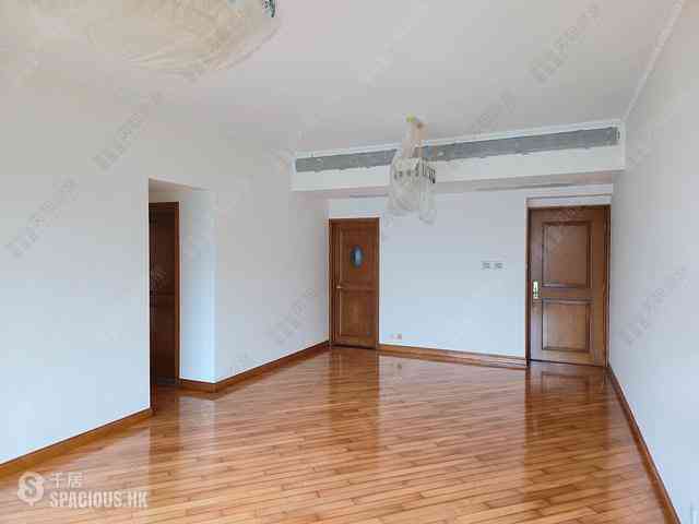 Leighton Hill - The Leighton Hill Block 2 03