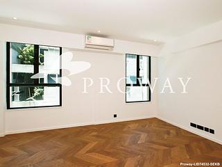 Pok Fu Lam - Regent Palisades Block 5 08