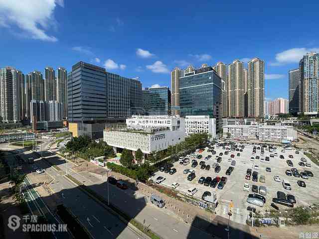 Tseung Kwan O - Alto Residences Block 8 06