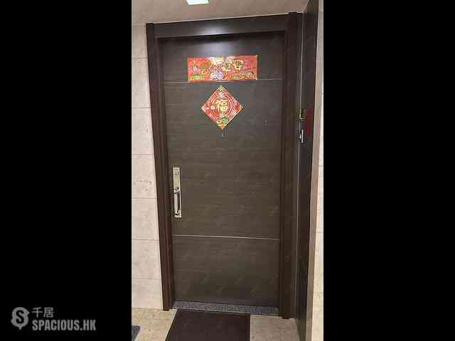 Sai Wan Ho - Grand Promenade Block 2 02
