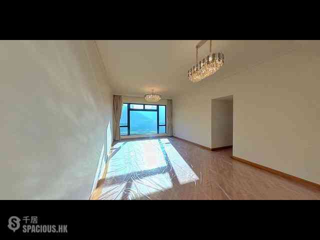 Leighton Hill - The Leighton Hill Block 2 01