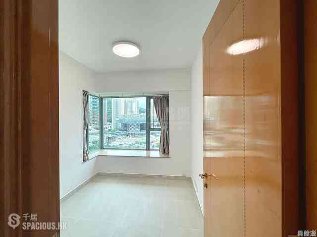 Tiu Keng Leng - Ocean Shores Phase 2 Block 9 07