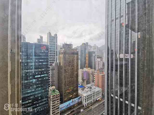 Wan Chai - Causeway Centre 06