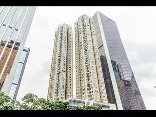 Wan Chai - Causeway Centre 09