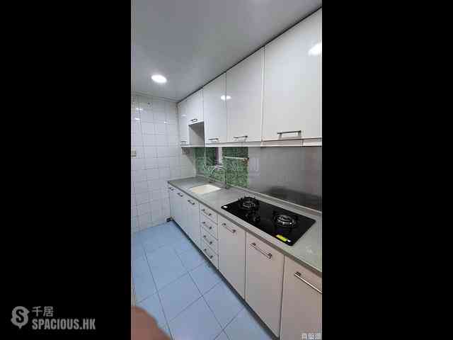 Quarry Bay - Mount Parker Lodge 04
