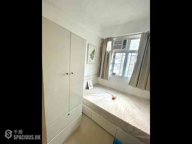 Shau Kei Wan - Fong Man House 02
