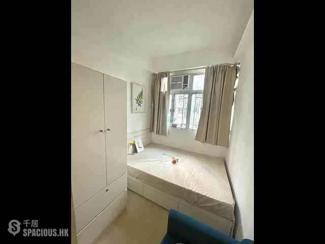 Shau Kei Wan - Fong Man House 05