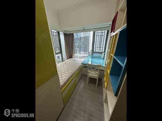 Tai Kok Tsui - Island Harbourview Block 1 04