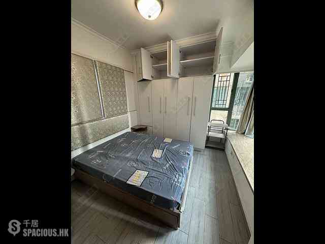 Tai Kok Tsui - Island Harbourview Block 1 05