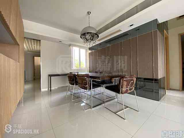 Tai Hang - Swiss Towers Block 4 (Block GH) 04