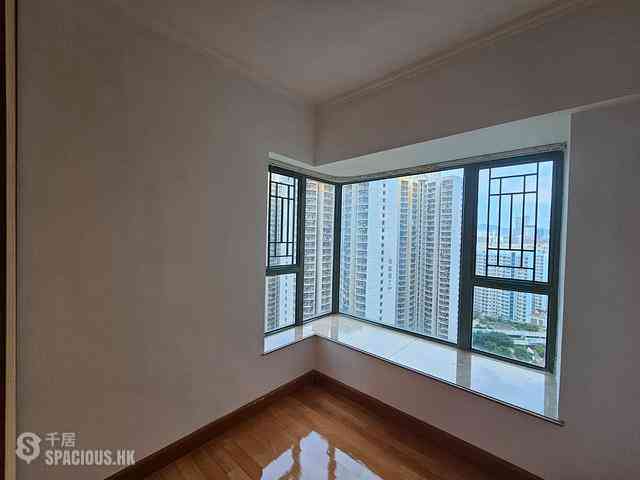 Tai Kok Tsui - Park Avenue Central Park 13