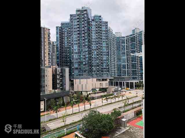 Tseung Kwan O - The Papillons Block 6 01