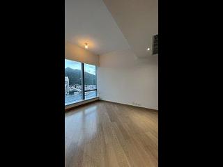 Ap Lei Chau - Larvotto Block 6 06