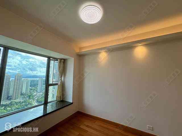 Tseung Kwan O - Tseung Kwan O Plaza Phase 1 Block 2 02