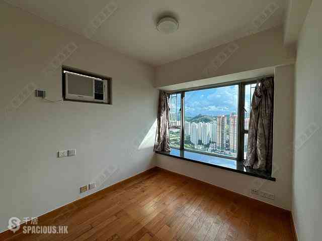 Tseung Kwan O - Tseung Kwan O Plaza Phase 1 Block 2 03