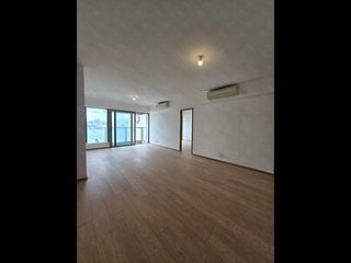 Fortress Hill - Harbour Glory Block 8 06