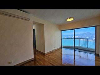 Sai Wan Ho - Grand Promenade Block 2 03
