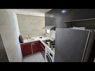 Sai Wan Ho - Grand Promenade Block 2 04