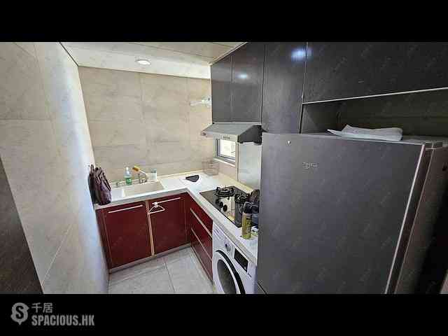 Sai Wan Ho - Grand Promenade Block 2 04