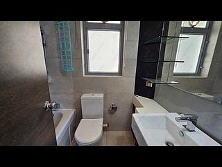 Sai Wan Ho - Grand Promenade Block 2 06